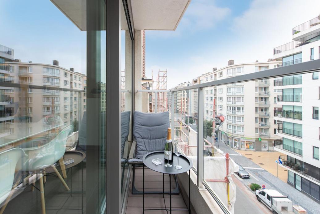 Ferienwohnung Westminster - Free Parking Ostende Exterior foto